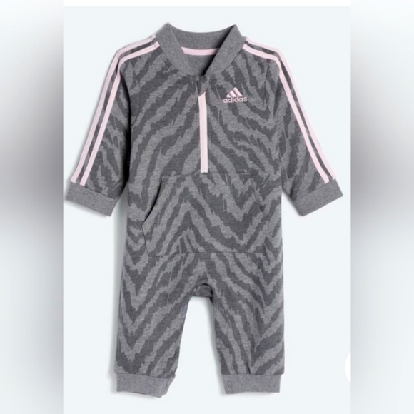 Adidas Baby Girl Long Sleeve French Terry Coverall size 9mos - Picture 1 of 7